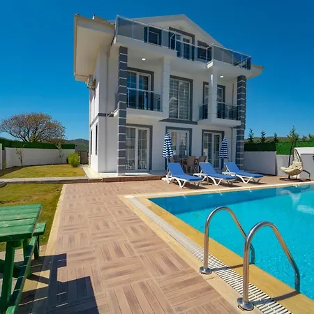 Villa Blue-Hisaronu فتحية